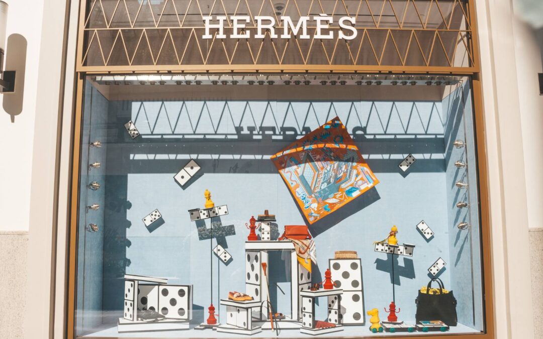 Comparatif des sacs à main de luxe : Chanel vs Hermès, lequel choisir ?